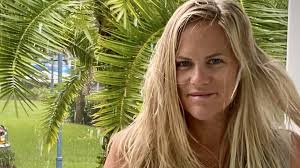 Höggravida Isabella, 33, flyr från orkanen Ian