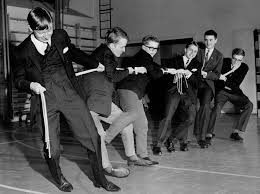 Han har smugglat sprit och cigaretter. Aftonbladet Retro On Twitter Vi Som Vet Mest 1962 63 Tv En Ung Leif Gw Persson I Norra Real Som Har Dragkamp Mot Ostra Real Foto Goran Unden Https T Co T7t0mh4ngj