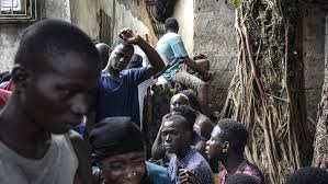 Saquear tumbas para producir droga: nuevo estupefaciente con huesos humanos  siembra el caos en África