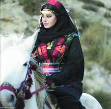 حلقة برنامج كاربول كاريوكي مع الفنانة ريم عبدالله. Ø¬Ø±ÙŠØ¯Ø© Ø§Ù„Ø±ÙŠØ§Ø¶ Ø±ÙŠÙ… Ø¹Ø¨Ø¯Ø§Ù„Ù„Ù‡ Ù‡Ø°Ù‡ Ø§Ù„Ù…Ù…Ø«Ù„Ø© Ø£Ø·Ù„Ù‚Øª Ø´Ø§Ø¦Ø¹Ø© Ø¬Ù†Ø³ÙŠØªÙŠ ÙˆÙ„Ù‡Ø°Ø§ Ø§Ù„Ø³Ø¨Ø¨ Ø£ØªØ­Ù Ø¸ Ø¹Ù„Ù‰ ÙˆØ§ÙŠ ÙØ§ÙŠ