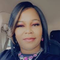 Cassandra Downing's Instagram, Twitter & Facebook