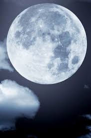 Download and listen online pleine lune by moonaadem. La Lune Pour Blanchir Les Vetements