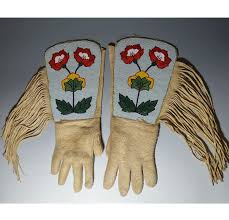 The beadwork is great and all beading is intact, no loose beads. Native American Crow Beaded Gauntlets Sold Tribalartantiques Com