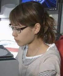 美人芸能人のメガネ姿を本気で集めてみるよ 340枚超 naver まとめ erika odai