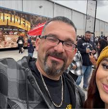 😱AMAZON DELIVERY DRONES👀: Amazon's Prime Air drone delivery service is  now live in #Waco, #Texas. The video shared by Meredith Hutson shows a  drone delivering a package to her backyard in #Waco