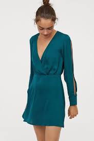 2019 Hm Elbise Modelleri Yesil Kisa Saten Uzun Yirtmacli Kol V Yaka Elbise Modelleri The Dress Ve Kisa Elbiseler
