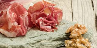 Check spelling or type a new query. El Jamon Iberico No Engorda Castro Y Gonzalez