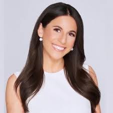 Brooke New's Instagram, Twitter & Facebook