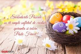 Sarbatoreste Cu Persoanele Apropiate Si Ureaza Le Cele Mai Bune Ganduri Trimitandu Le Aceasta Felicitare D Holidays And Events Easter Decorations Happy Easter