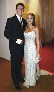 The former married couple is also blessed with two lovely children, aye dominic and jett charles. The Best Of Brownlow Fashion History The New Daily
