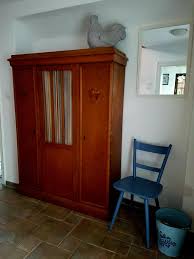 Wir haben hier den vorhandenen dielenboden aufgearbeitet in dem wir einzelne kaputte dielen. Flurgestaltung Einladende Ideen Fur Den Eingangsbereich