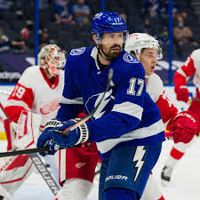 Like tampa bay lightning on facebook. Tampa Bay Lightning At Detroit Red Wings Preview The Bolts Need To Win Both Games This Weekend Raw Charge