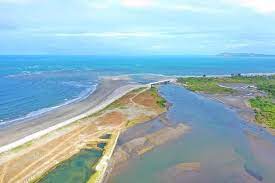 #thelongestboulevard #coryaquinoboulevard #camarinesnorte the cory aquino boulevard is the longest in the country, passes through the towns of mercedes. Look Ph S Longest Boulevard And Its Nice Beach Views Abs Cbn News