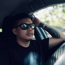 For sale amplifier 1500w with 2 speakers 400w each pm nla it maruyag