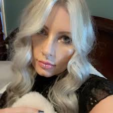 Julie Geraghty at Beauty Loft