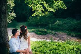 Hal senada juga berlaku pada foto pernikahan. Mau Foto Pre Wedding Yang Berkesan Coba Ide Ini Bk Rent Car
