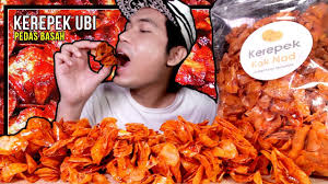 Goreng dalam minyak panas dengan api kecil saja. 3kg Kerepek Ubi Pedas Basah Terceduk Nak Makan Semua Tapi Tak Mukbang W Asmr Youtube