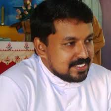 Stream The Holy Mass of Syro Malankara Church Celebrated by Fr.Daniel  Poovannathil. by giju p daniel
