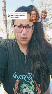 Jillian Butler's Instagram, Twitter & Facebook