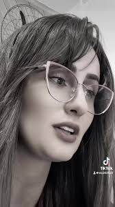 🚨 PEGADINHA DE PROVA! 🚨 Você vê no exame físico: 👉 coágulo escuro n...