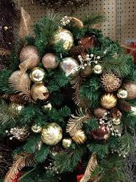 Brown Gold And Green For Christmas Wreath Christmas Wreaths Christmas Tree Inspiration Gold Christmas Decorations