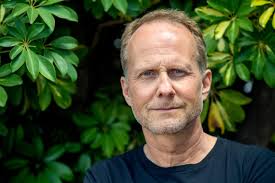 Hostage drama by Niels Arden Oplev in the making