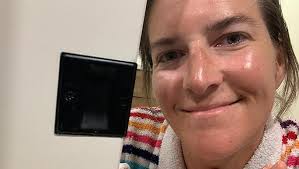 Amazon.com: HOMOTEK 通道推拉門- 緞面鎳,更換舊或損壞的拉力,2-3/4 英吋x 2-1/2 英吋(約1.5 x 2.5  公分)厚度門: 家居裝修