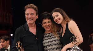 Nella serie compare anche sua figlia, daniela d'angelo. Ntdtyyssnb726m