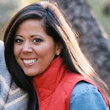 Rebekah Hunter's Instagram, Twitter & Facebook