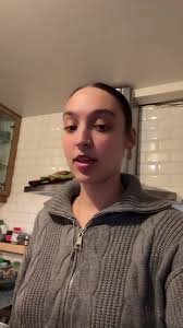 Nora Singh's Instagram, Twitter & Facebook