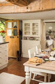 Maybe you would like to learn more about one of these? Pin By Lydia Oliver On Home In 2020 With Images Cottage Kitchens Cottage Interiors Country Kitchen