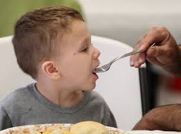 Louisville's Neighborhood House serves up food and fellowship