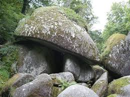 Le Menage De La Vierge Huelgoat Forest Finistere Brittany Huelgoat Foret Huelgoat Bretagne