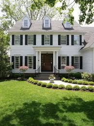 Columbus Day Colonial Home Historic House Traditional Exterior Colonial House Colonial Exterior