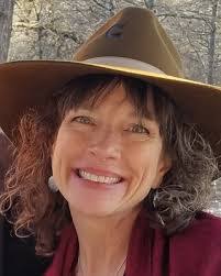 Kim Olden's Instagram, Twitter & Facebook