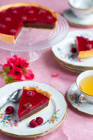 Tarte Chocolat Framboises Avec Images Tarte Chocolat Framboise Chocolat Framboise Tarte Au Chocolat