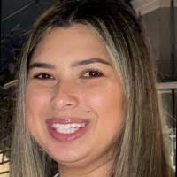 Leona Kenny's Instagram, Twitter & Facebook