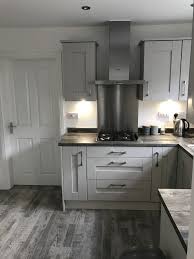 Jackson Pine Worktop Dove Grey Shaker Doors Shaker Style Kitchen Cabinets Kitchen Cabinet Trends Kitchen Design