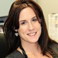 Lindsey Dawson's Instagram, Twitter & Facebook