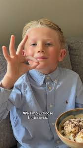 Gratulerer så mye med 23 års dagen til den snilleste og mest hjertevarme  sjelen jeg kjenner, min sjelevenn for alltid som jeg elsker så høyt William  Augustin!!😍🥰👑🎈🎉 Kan ikke tro at de