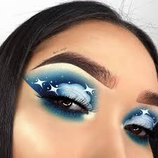 Artist Stormy Eyeshadow With Clouds And Stairs Like The Night Sky Also With Eyebrows On Fleek Eye Makeup Art Creative Makeup Looks Creative Makeup