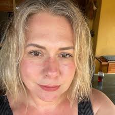 Are gnats and sand fleas worse at day or night?