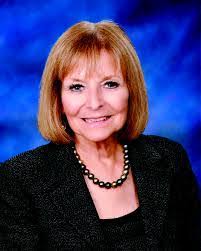 Shelly Pape's Instagram, Twitter & Facebook