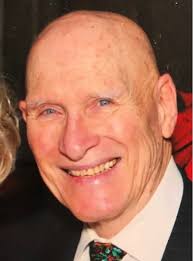 Voice: Are Rancho Mirage leaders 'in bed with In-N-Out'?