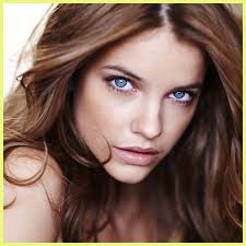 This color style lends itself to creating dramatic eyes. Fair Skin Blue Eyes Best Hair Color 237350 Charming Best Hair Color For Fair Skin Blue Eyes And Hair Tutorials