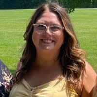 700+ profilů „Heltzel“