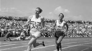 Kipchoge could run a 4 minute mile in 4 minutes. Commonwealth Sports Moments 1 Roger Bannister Beats John Landy In The Miracle Mile At Vancouver 1954 Commonwealth Games Federation