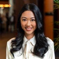 Iris Ma's Instagram, Twitter & Facebook