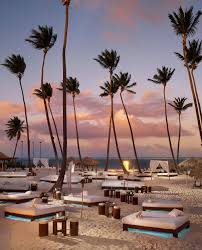 Best Punta Cana All Inclusive Resorts For Romantic Getaways Vacation Places Best All Inclusive Resorts Places To Travel