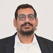 Daniel Vainberg's Instagram, Twitter & Facebook